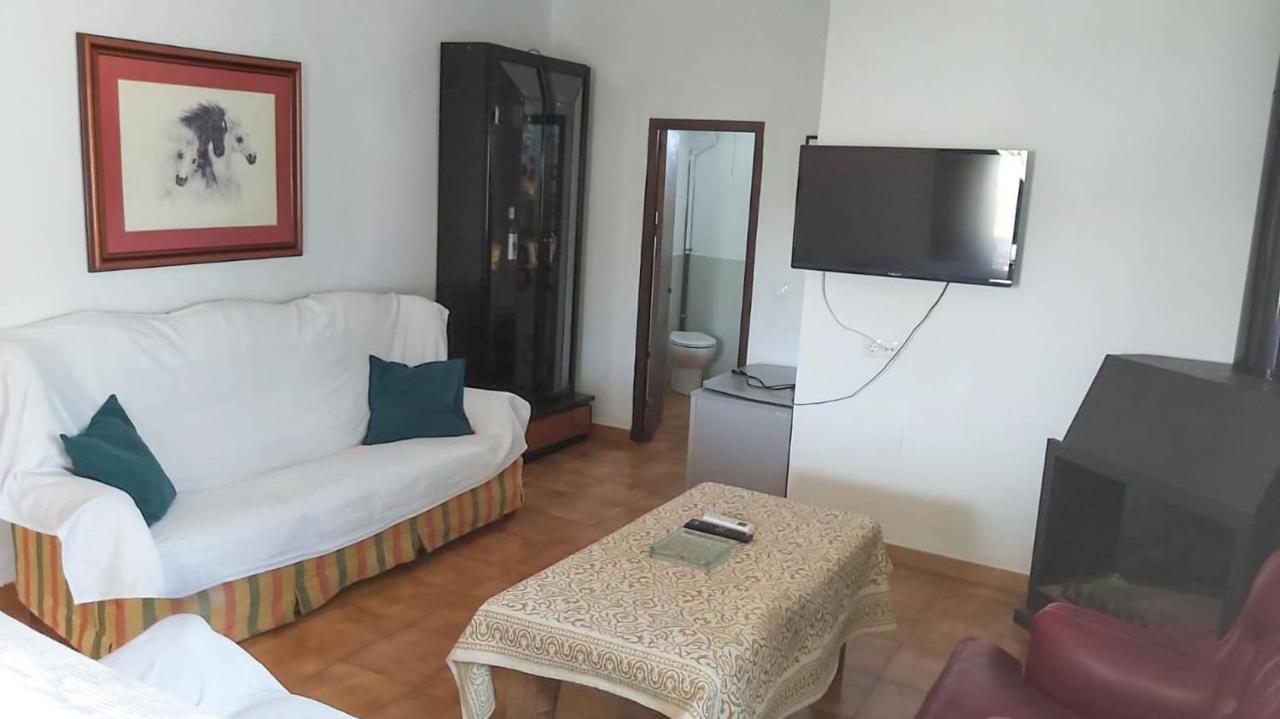 Casa Rural Los Caballos Finca Canca Alora Caminito Del Rey ภายนอก รูปภาพ